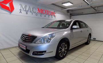 Nissan Teana