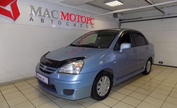 Suzuki Liana